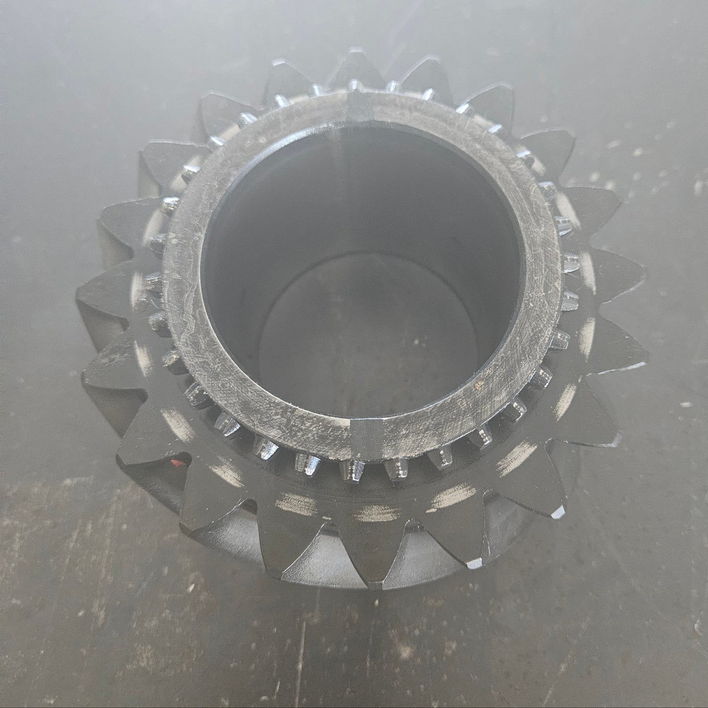 John Deere Reduction Gear R72192 - USED