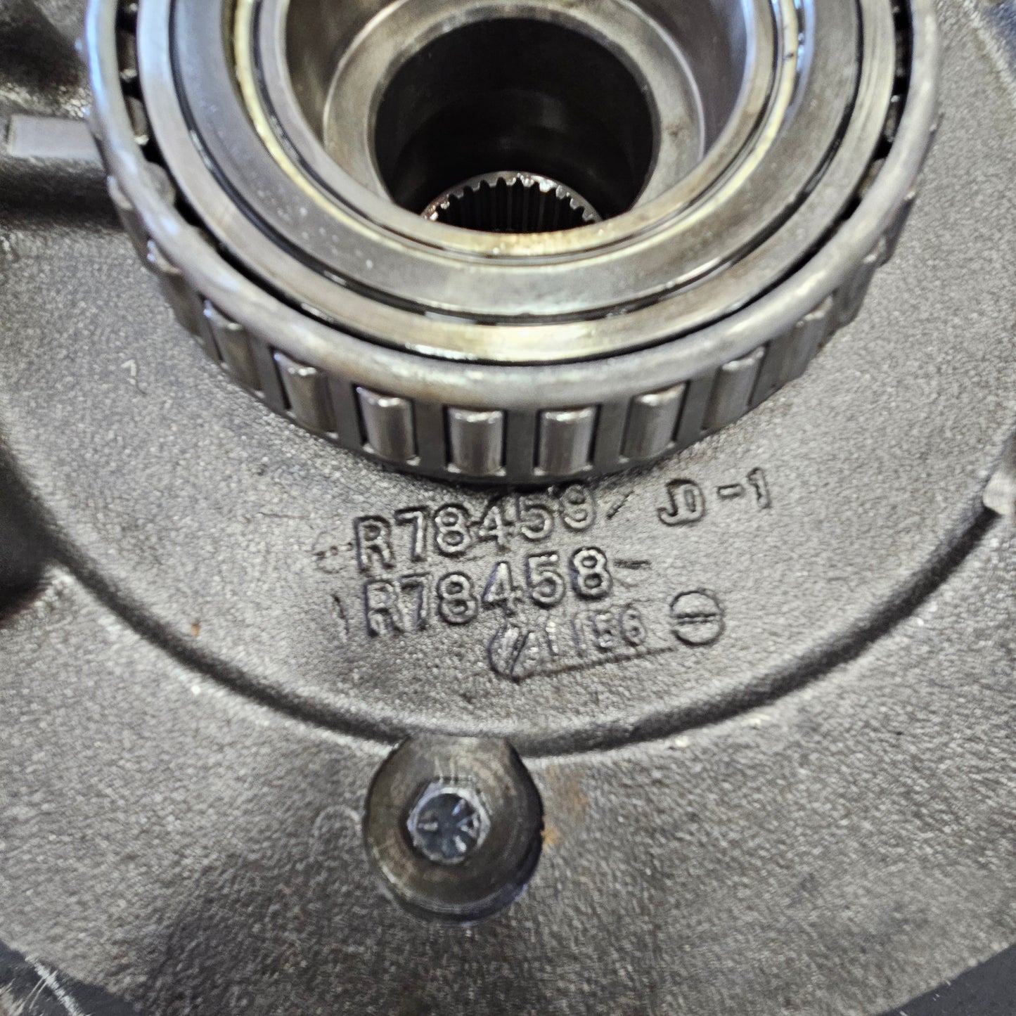 15 Speed Powershift Planetary Housing Assembly - USED