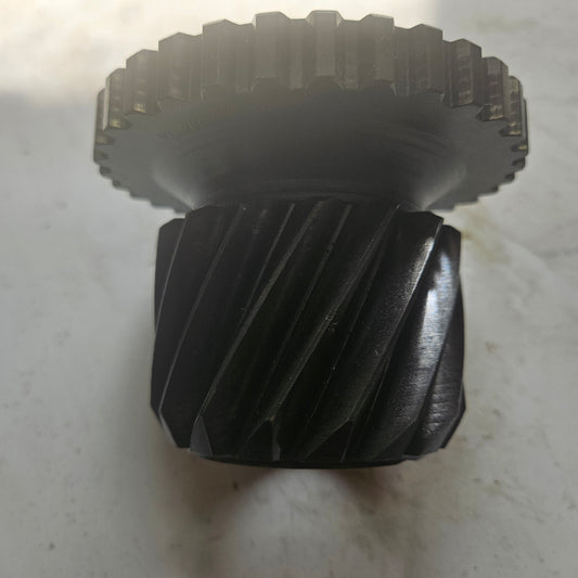 John Deere Reverse Pinion R61817 - USED
